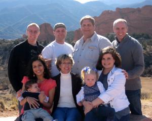 Hinkson Family Picture 3-8-09 (1).jpg